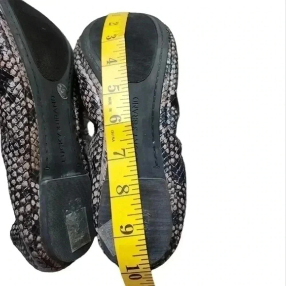 LUCKY Brand Emmie Ballerina Flat Snake Print Slip On  Shoes Black Cream Women 7 - Picture 11 of 11
